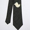 tie-grey-bird